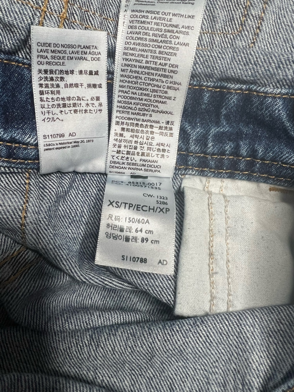 Levi’s Premium Dark Denim Wash Straight Leg Jeans Overalls Womens Size XS - Picture 3 of 4